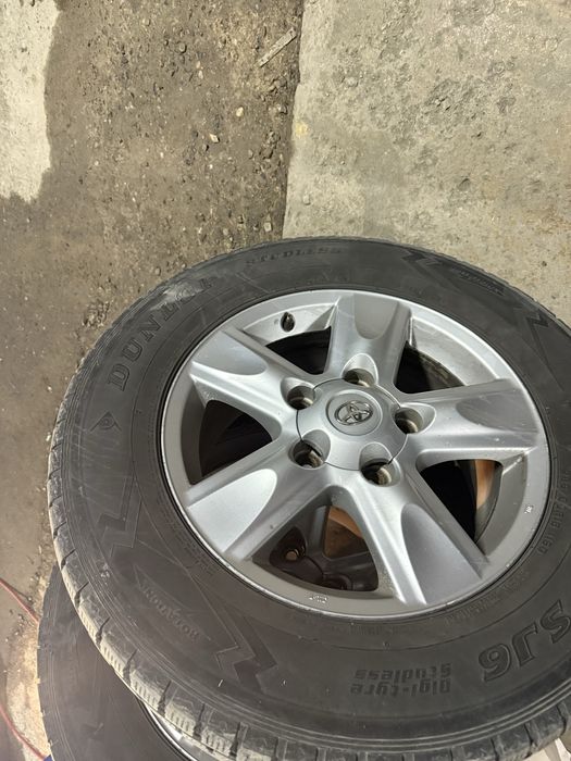 Диски с баллонами от TOYOTA LAND CRUISER 200