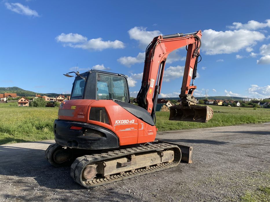 De vanzare sau da inchiriat excavator Kubota KX080-4 CX
