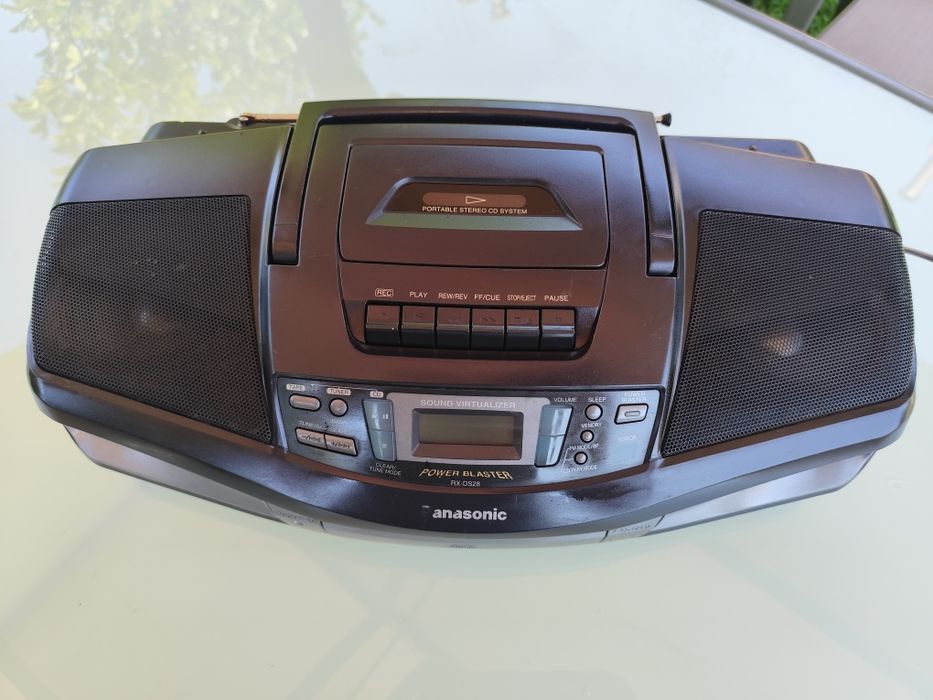 Radiocasetofon Grunding RR 3600 , Panasonic rx-Ds 45 și Rx Ds 28
