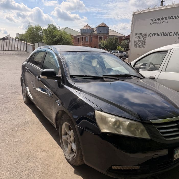 Продам автомабиль Geelly Emgand EC7-2015 года. Автомат вариатор.