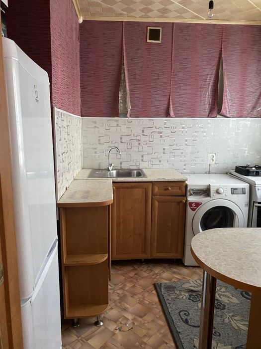 Сдается двух комнатная квартира