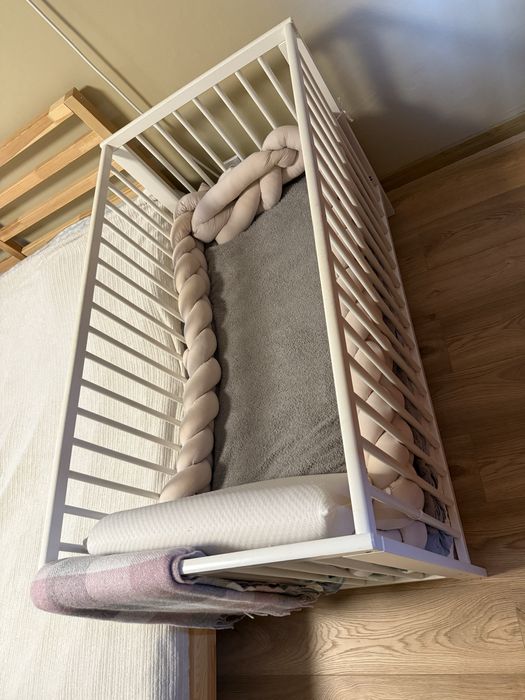 Бебешко легло, с допълнителни матраци