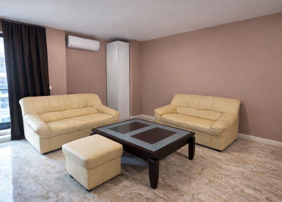 Дава се под наем Двустаен апартамент в София, Кръстова вада - 63 кв.м за 638.01 € - Снимка #1
