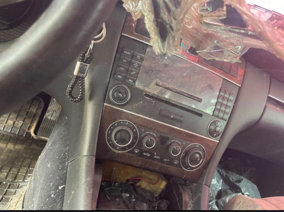 Mercedes c220 na chasti мерцедес ц220 на части w203