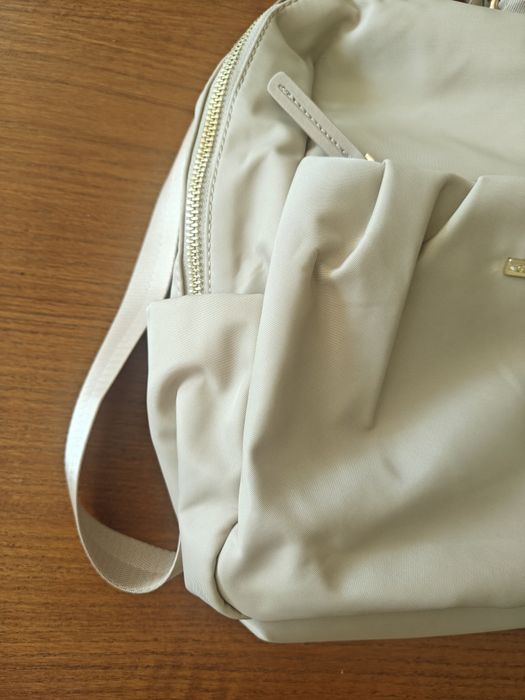 Градска раница Golf Quality в бежово. Нова!