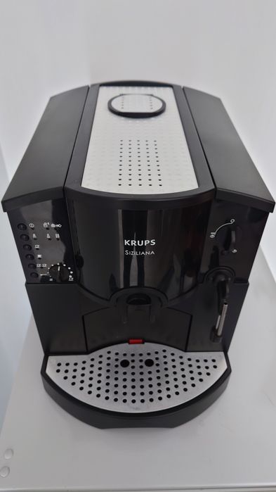 Кафеавтомат DeLonghi ECAM 23.460 B, 15 bar, 1450W, Метална кафемелачка