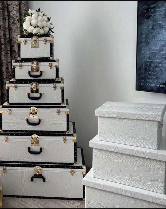 Чемоданы свадебные