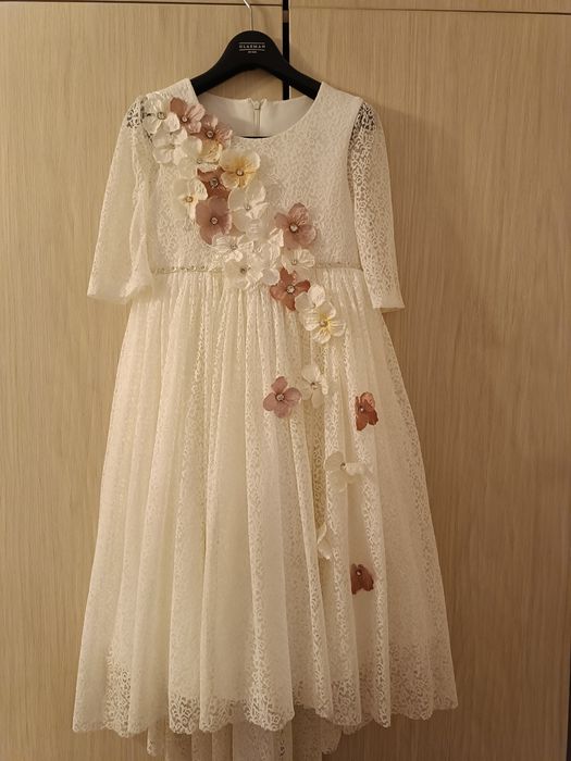 Платье праздничное