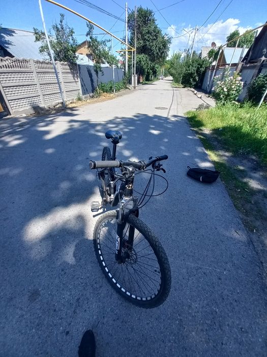 Продам велосипед 2 подвес