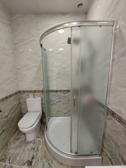 Ванна и Душевая Кабинка