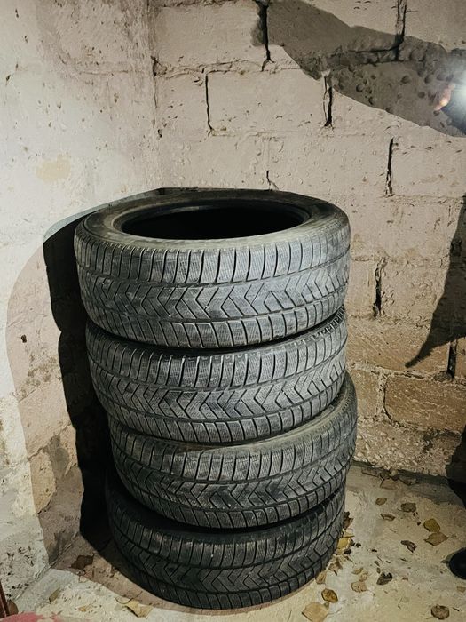 255/55/R20 шины новый