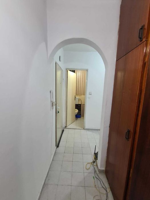 Продава се Тристаен апартамент в Хасково, Любен Каравелов - 80 кв.м за 893 €/кв.м - Снимка #5