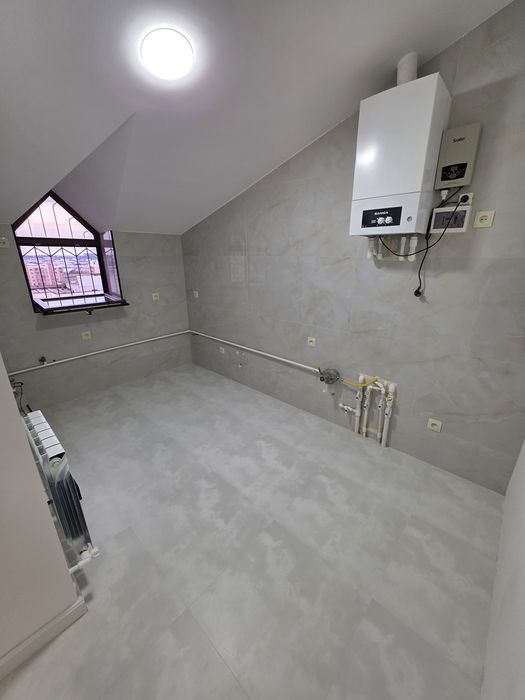 Продается новая квартира 4х комнатная, 136м² с ремонтом.