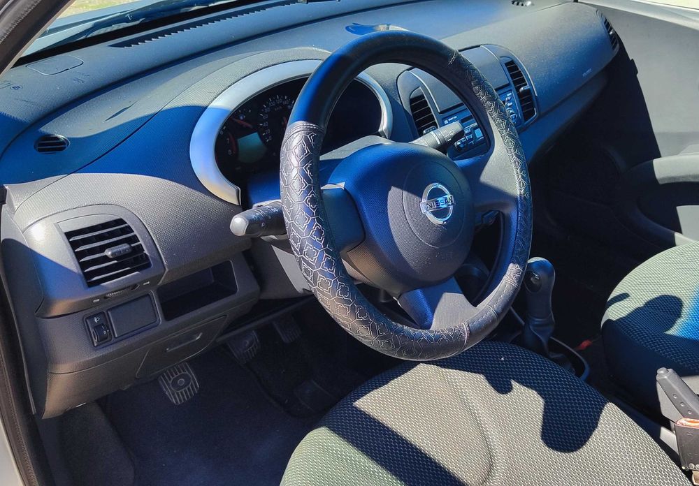 Продавам Nissan Micra K12 бензин 2010г