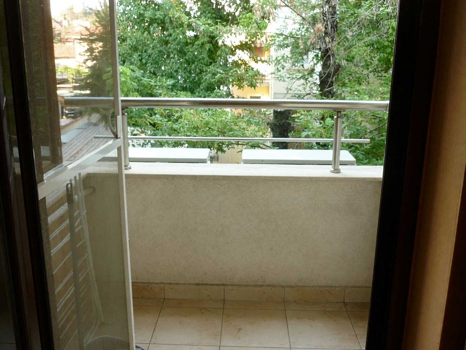 Дава се под наем Двустаен апартамент в Пловдив, Център - 62 кв.м за 520 € - Снимка #4