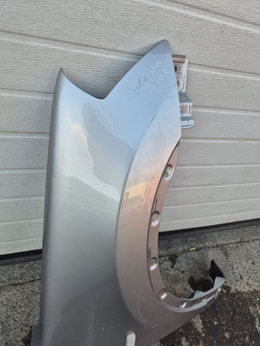 Aripă Dreapta Față Nissan Qashqai J10 2007-2010