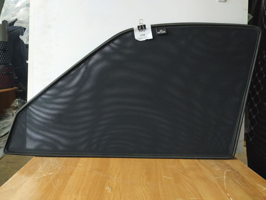 Шторки для автомобилей.