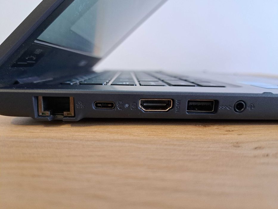 Laptop Asus ExpertBook 8GB RAM, 256 GB SSD, Windows 11