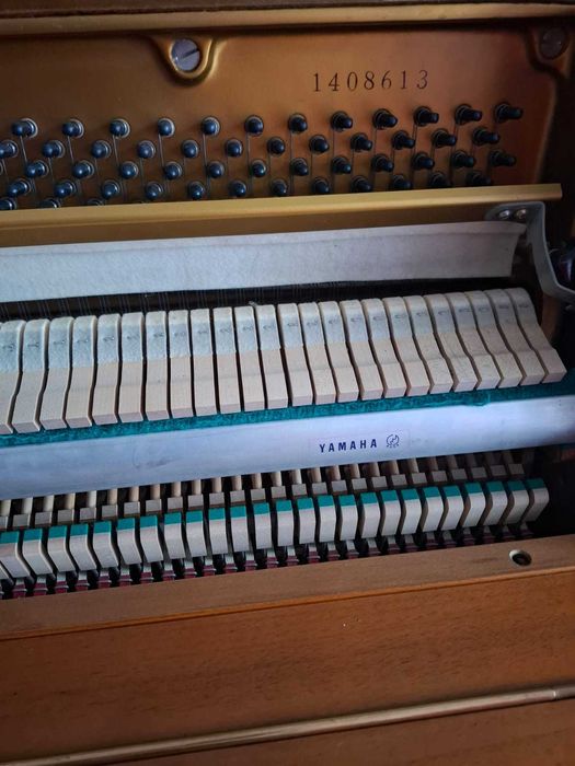 Пиано Ямаха-акустично