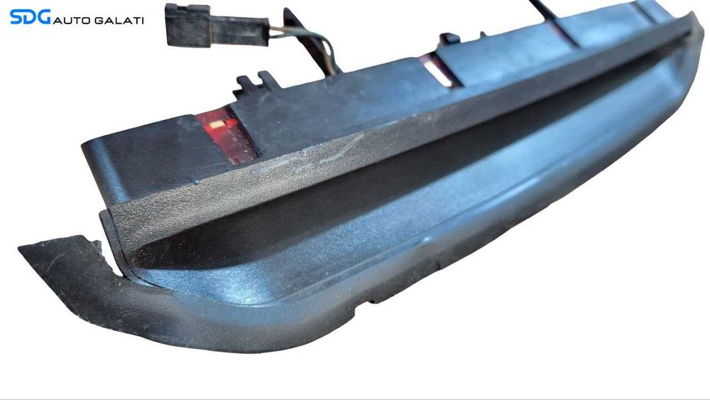 Stop Lampa Tripla Frana Auxiliara Opel Vectra C Break Combi 2002 - 2008 [L8884]