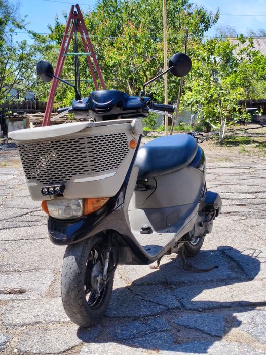 Продвм скутер Suzuki Lets 4