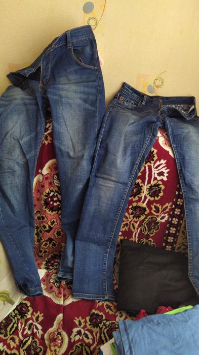 Джинсы на мальчика 11-13 лет