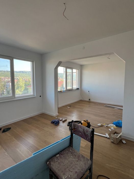 Панорамен,многостаен апартамент,на 50м.- детска градина,хр.магазин