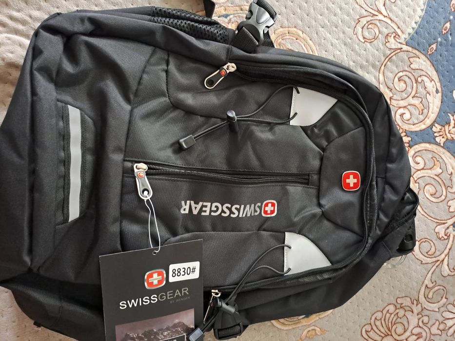 Продам школьные рюкзаки