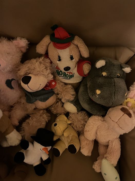 Vand jucarii noi din plus foarte fin