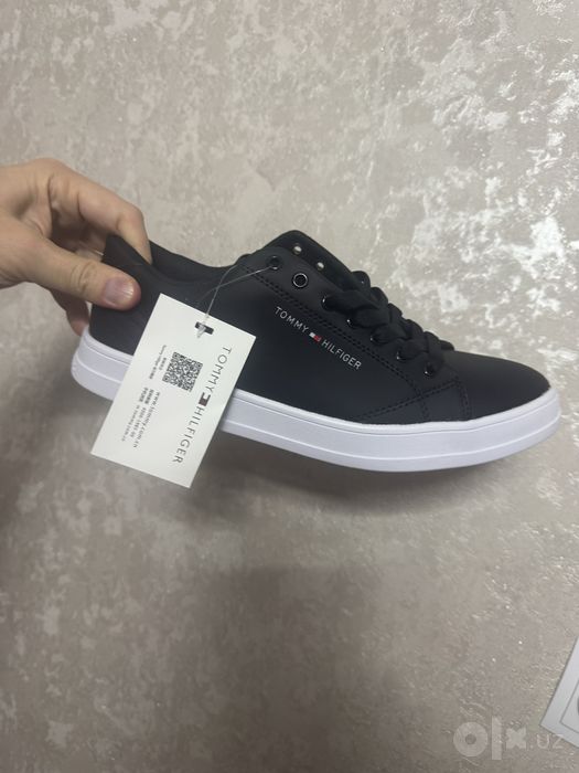 Продажа стильной мужской обуви Tommy Hilfiger
