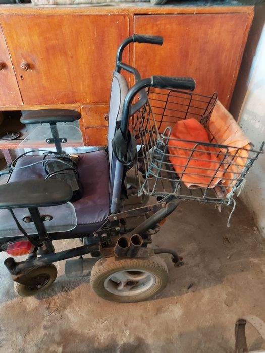 Инвалидна количка електрическа