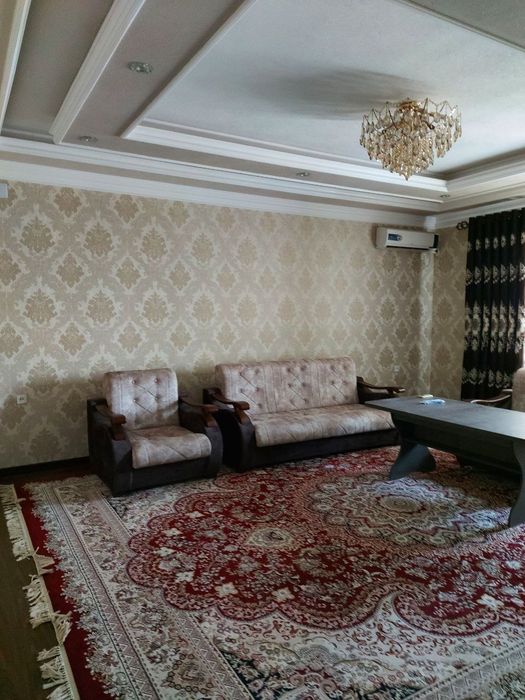 Jizzax shahri Stadion ko'chada Ijara