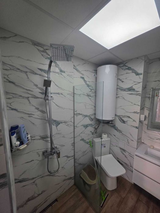 Етаж от къща под наем за нощувки в Микрево на 10км от Сандански