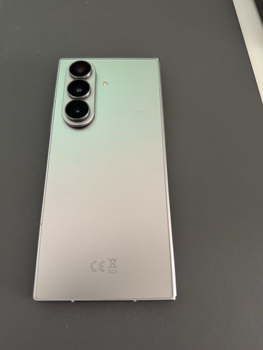 Fold 7, 12GB Ram, 256 Gb, Silver, NECODAT, CA NOU, GARANTIE EMAG 24 LUNI