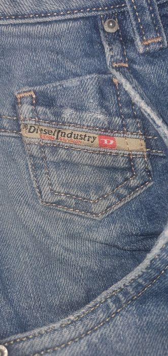 Blugi Diesel de damă