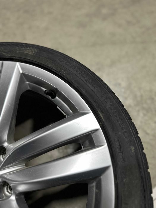 Jantă VW 18 inch Kansas echipată cu anvelopă Continental 235/40/18
