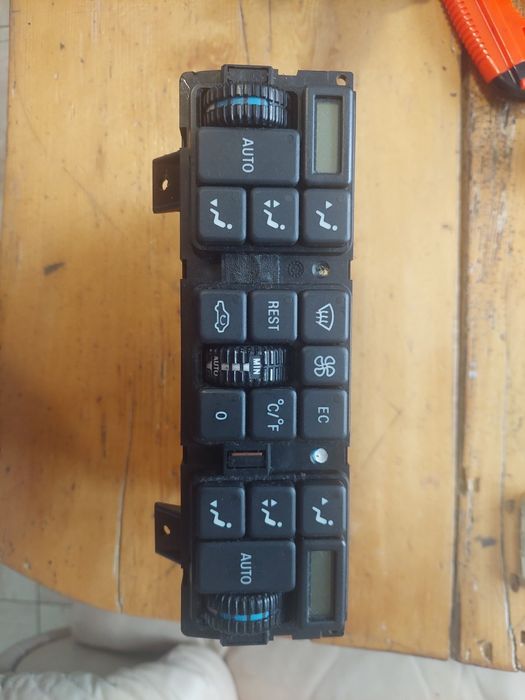 Управление за климатик Мерцедес W140 S-class