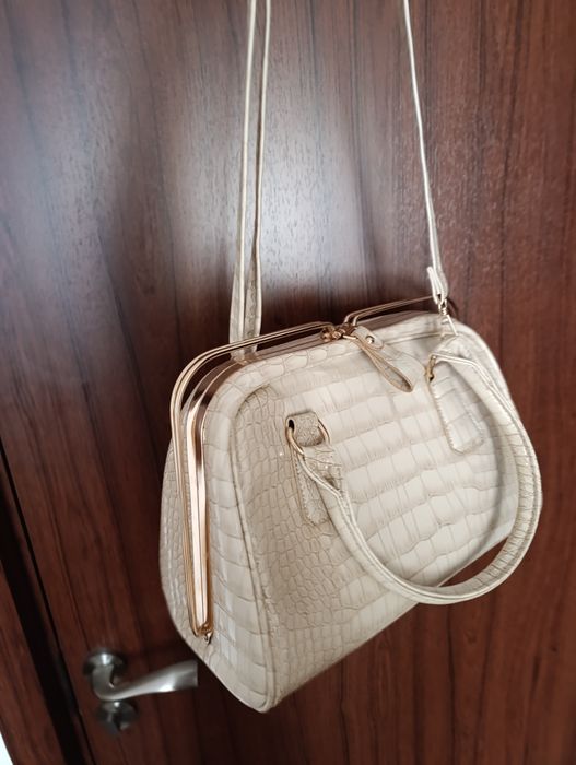 Нова чанта с дополнителна дълга дръжка