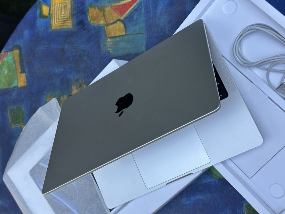 Macbook Pro 14 M2 Pro 16/512 Silver