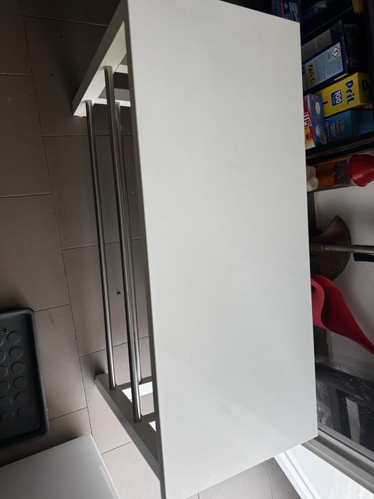 Banca hol alba, Ikea