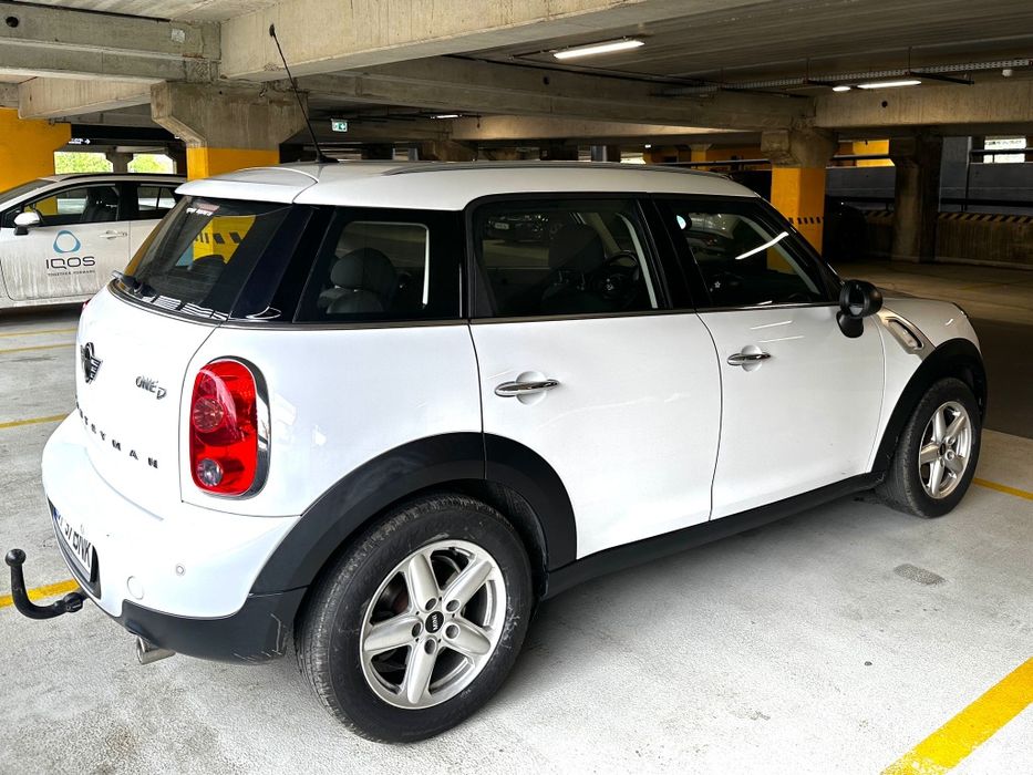 Mini Countryman One D