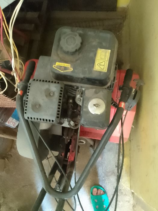 Продам культиватор