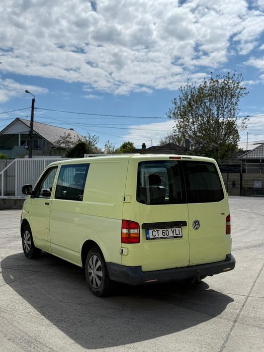 VW TRANSPORTER T5 7HC vand/schimb