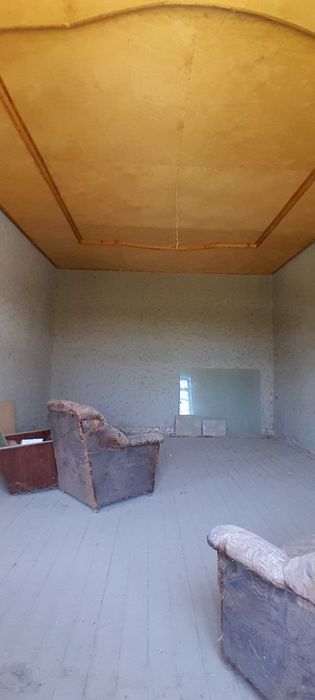 Самарканд вилояти Иштихон шахарда 2 хоналик 7 сотих уй сотилади срочна