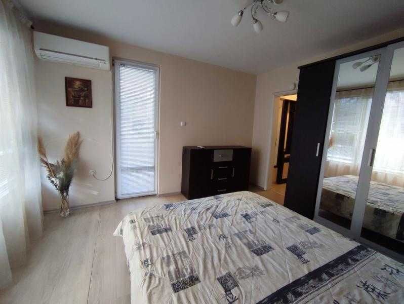 Двустаен апартамент в к-с Лазур в нова кооперация!