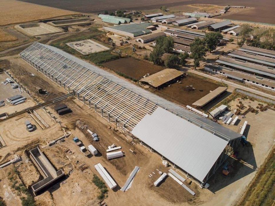 Hala metalica 23 x 34 x 4,5-7,8 m