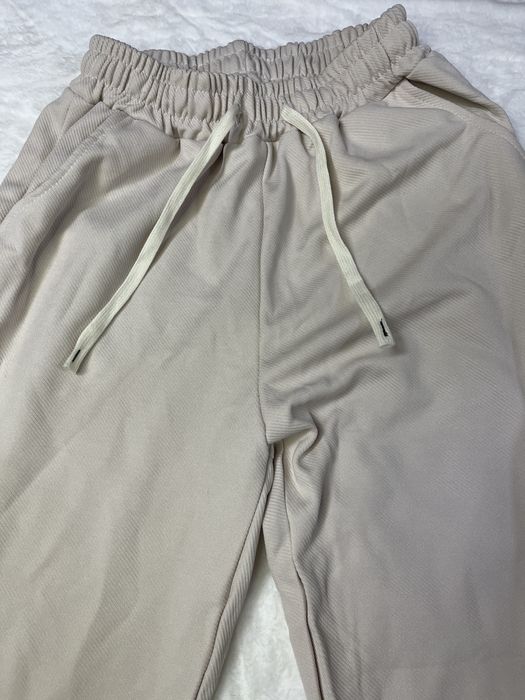 Pantaloni largi pentru barbati