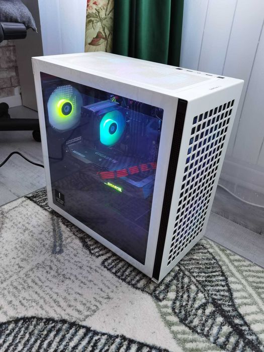 Alegere componente / Asamblare PC / Instalare Windows / Configurare