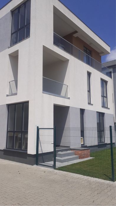 Apartament doua camere 54 mp, doua parcari, mobilat, Dumbravita
