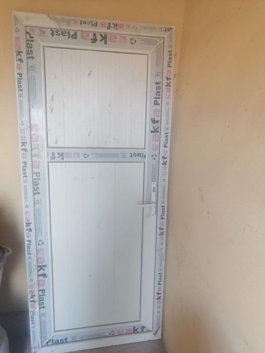 Акфапласт двери продаются